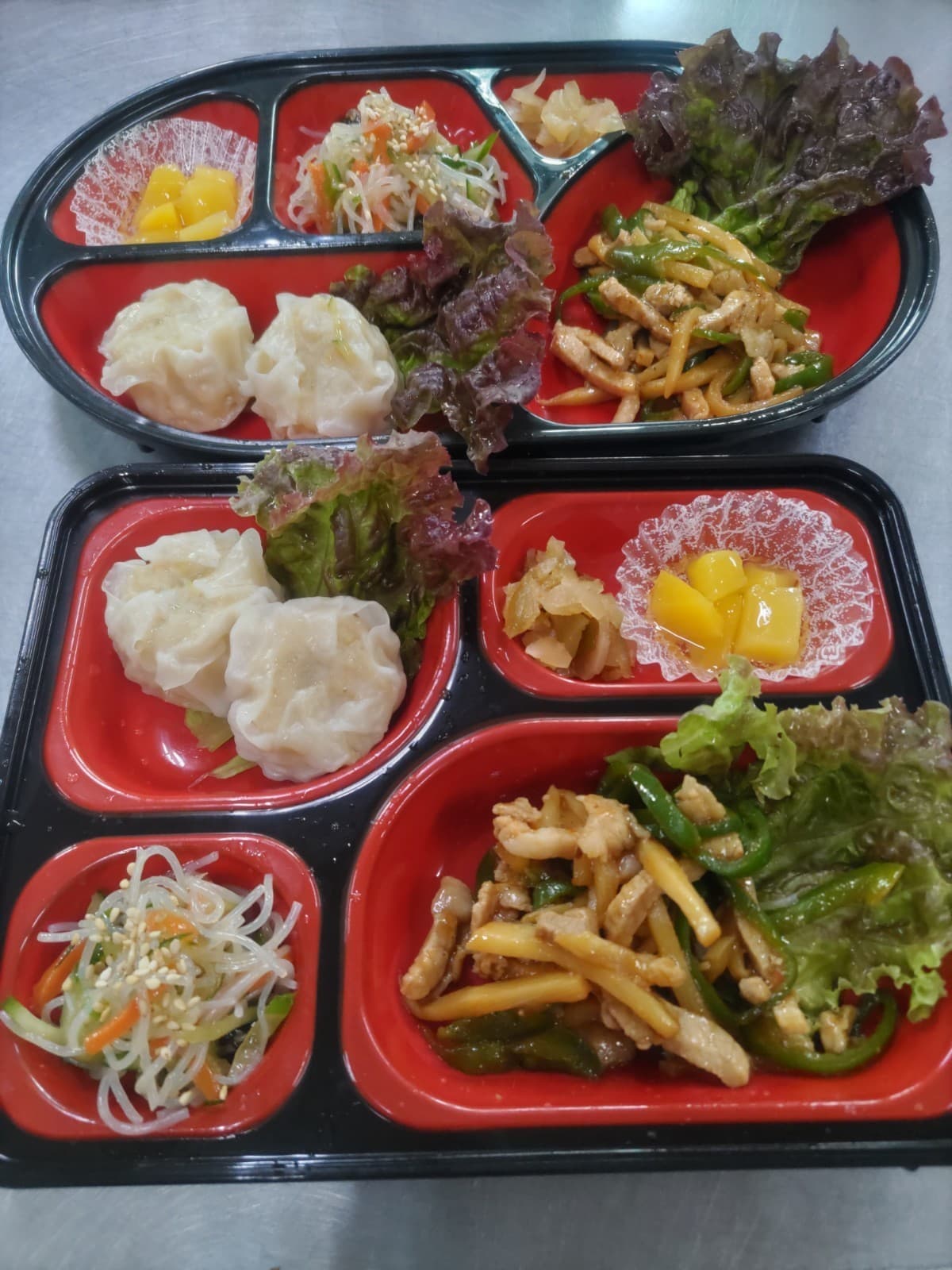 お弁当の写真2